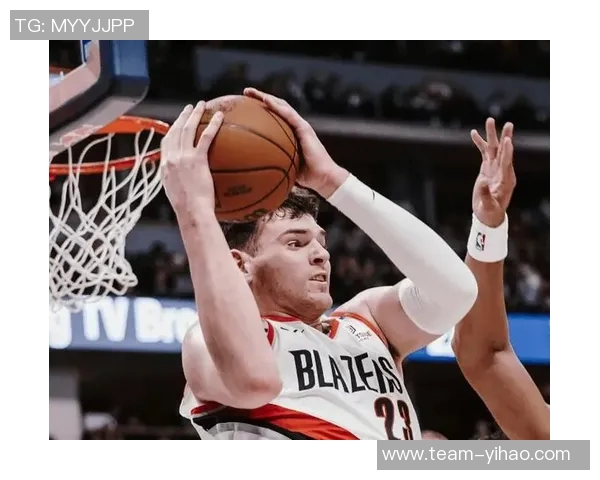 克林根29场比赛狂揽130个前场篮板展现绝佳抢板能力引领联盟榜首