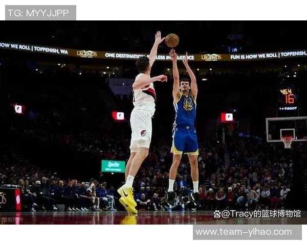 关键时刻格兰特火力全开10投6中砍下27分5篮板2助攻罚球命中率高达857