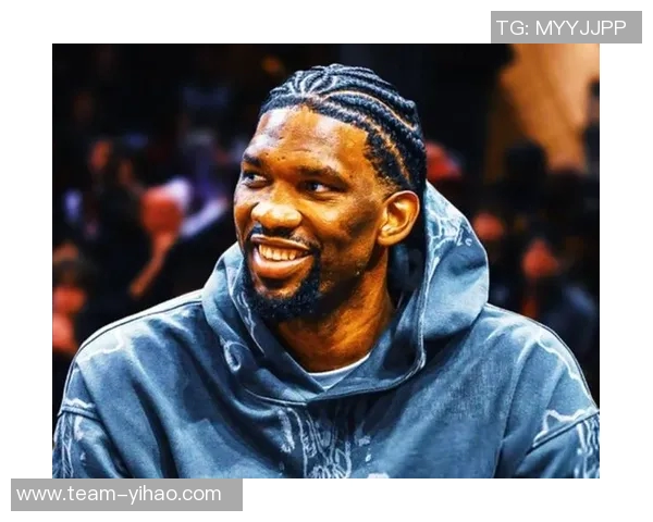 马克西为恩比德39分9篮板精彩表现点赞期待更多精彩时刻